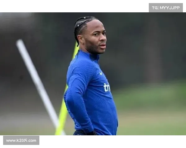 那不勒斯暂停引援左边锋计划 搁置对斯特林与格10的兴趣