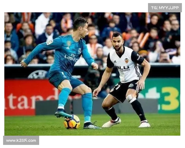 足球转会市场行情波动分析及其对俱乐部运营和球员价值的影响